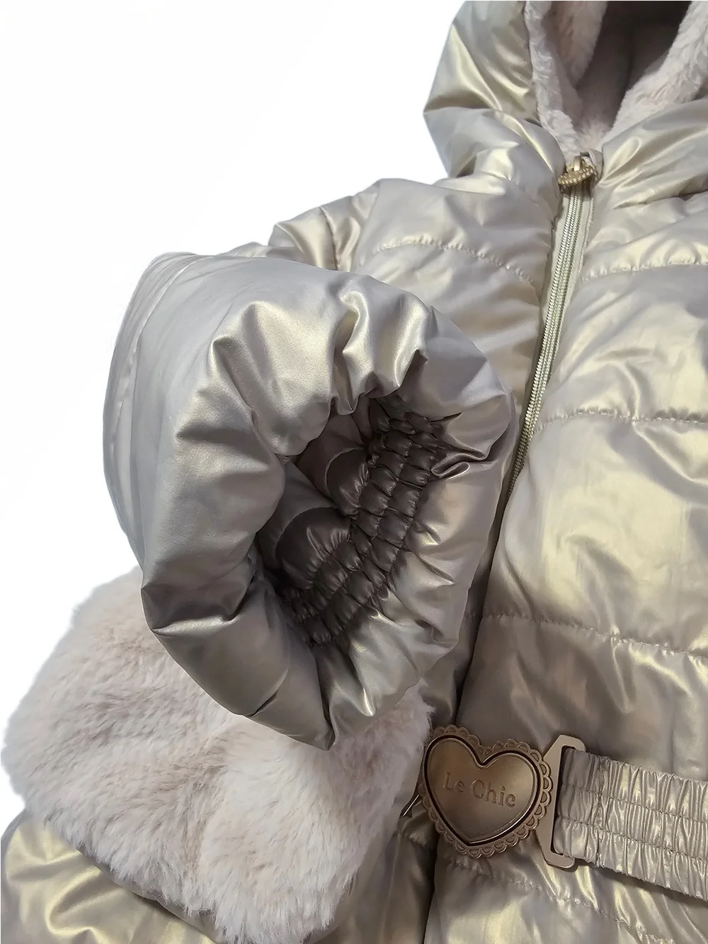 chic le metallic